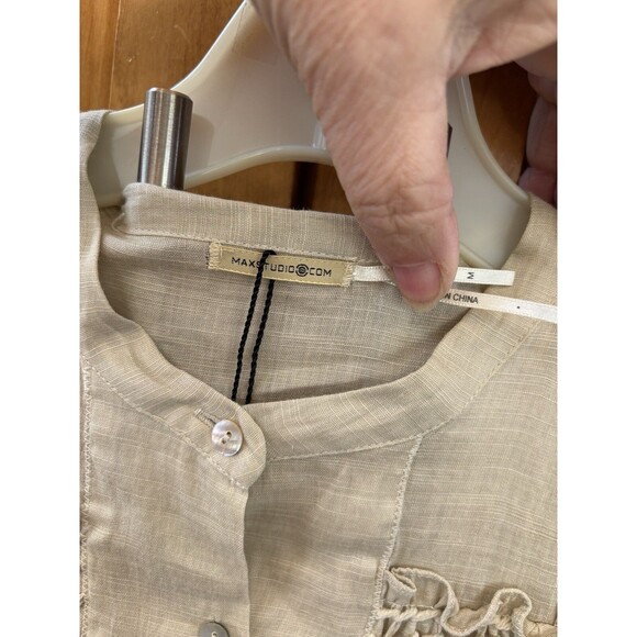 Max Studio Linen Ramie Blend Tunic top M Short Sleeve Smocked Button Khaki Brown - Picture 4 of 16